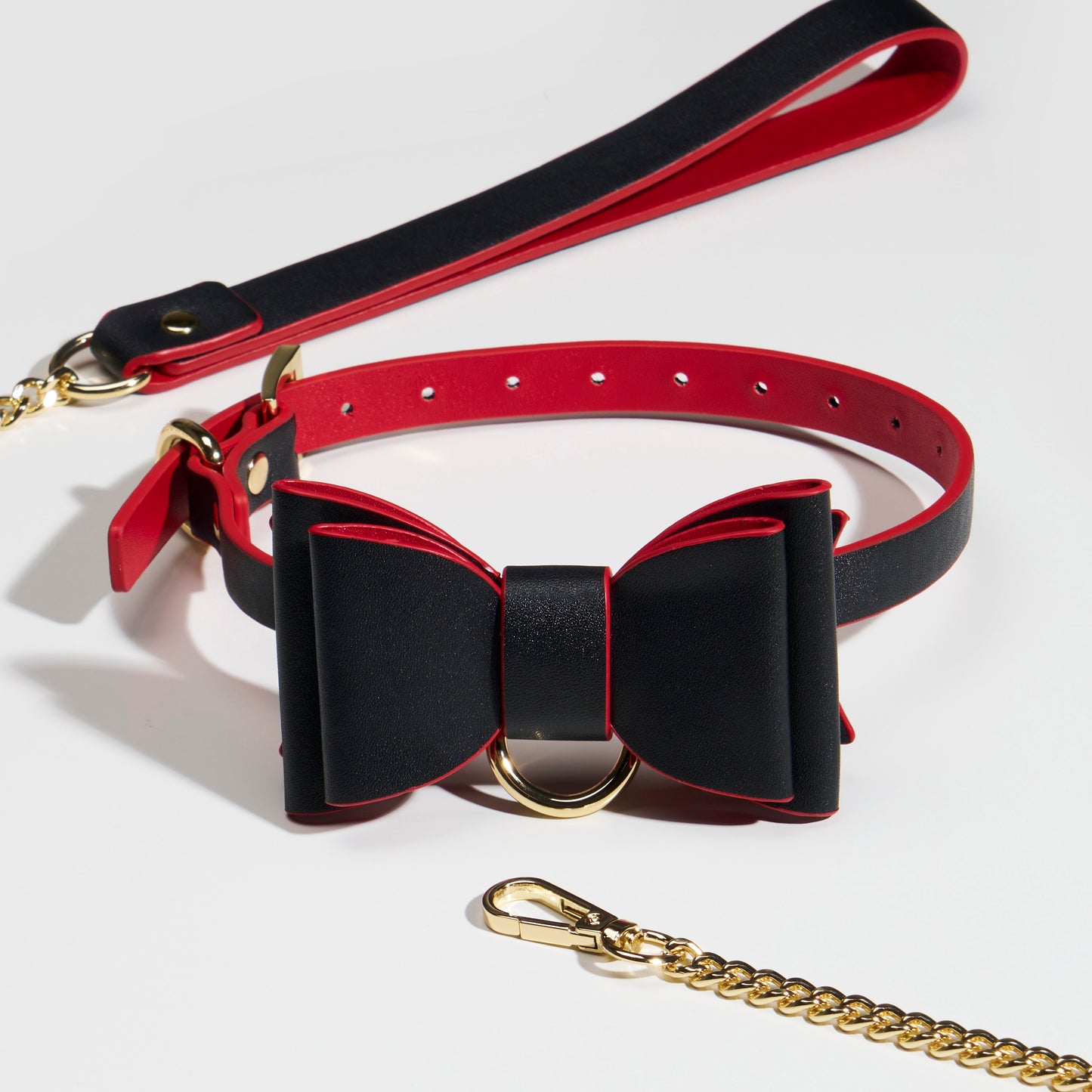 BOWTIE COLLAR WITH LEASH